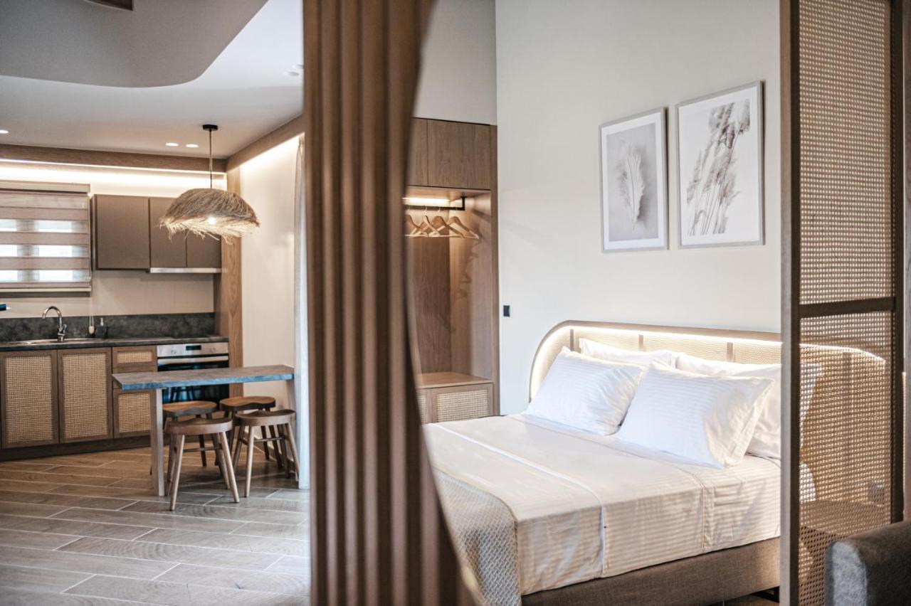 Terra Helios Suites & Studios 基帕里夏 外观 照片