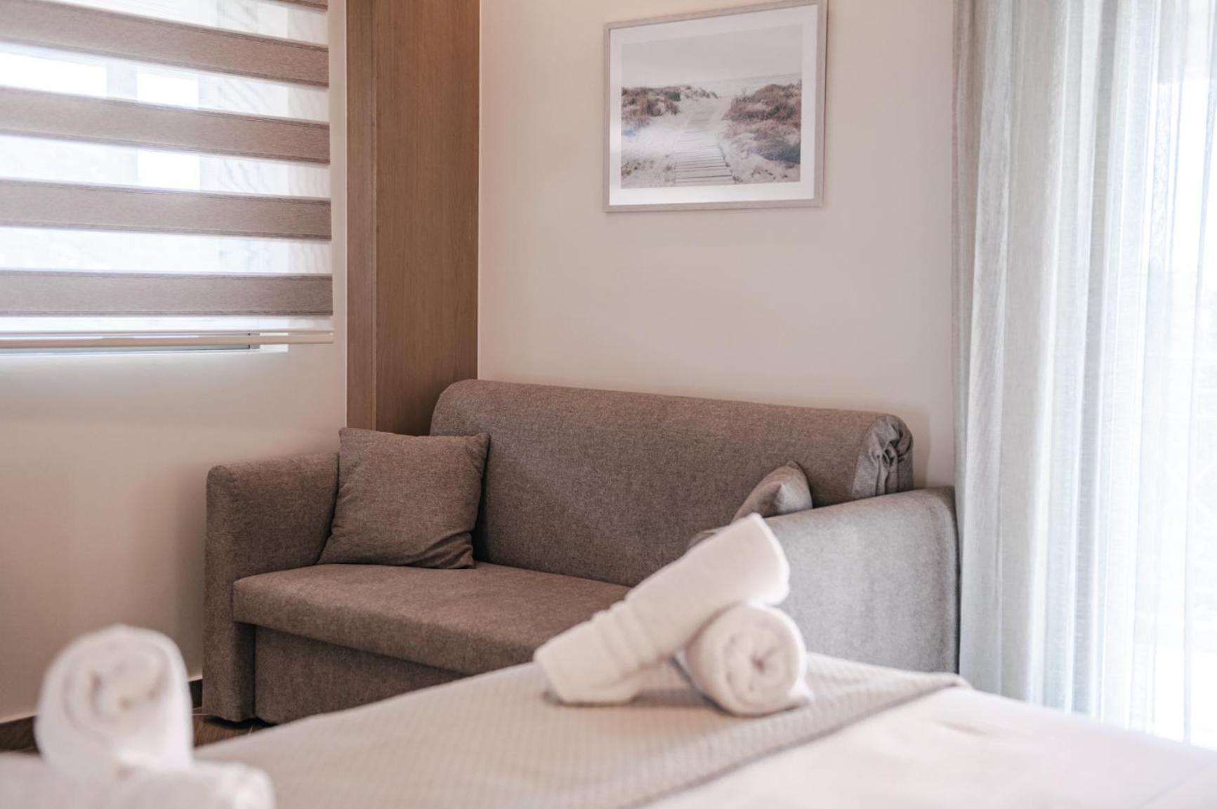 Terra Helios Suites & Studios 基帕里夏 客房 照片